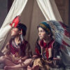 Large red Indian headdress - Image 3