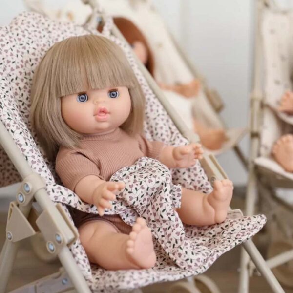 Exclusive Yzé Gordis Doll