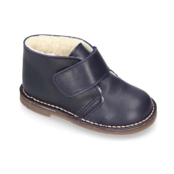 Velcro lined ankle boots in leather