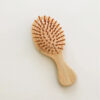 Brosse à cheveux en bois naturel