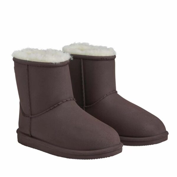 100% waterproof thermal filled boots