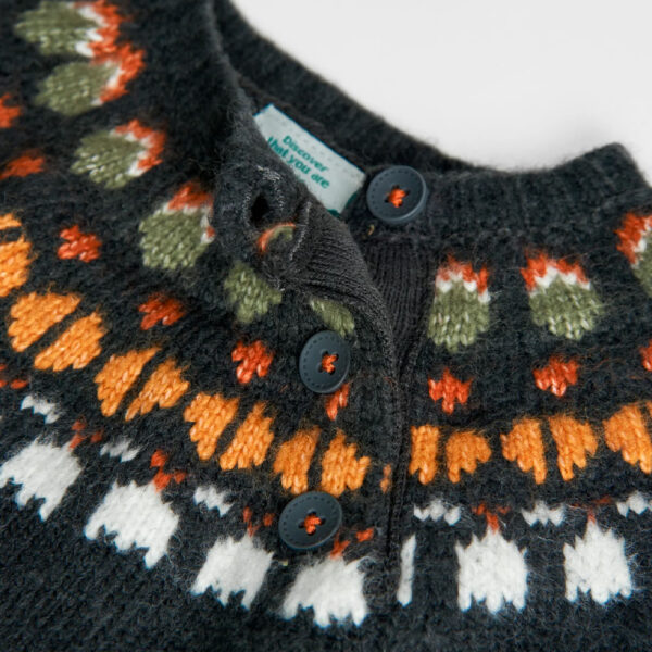 Girls' sweater in jaquard