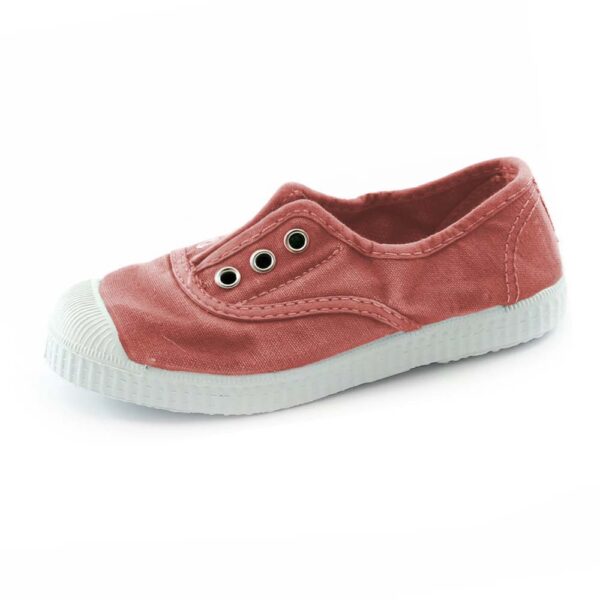 Sneakers in rust washed canvas