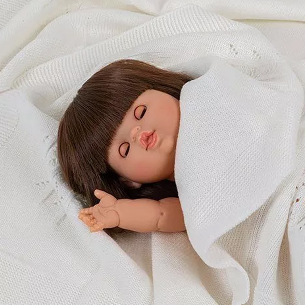 Poupée Gordis Exclusive Chloé aux yeux dormeurs – Image 2