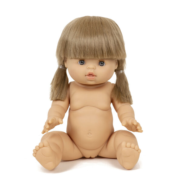 Exclusive Yzé Gordis Doll