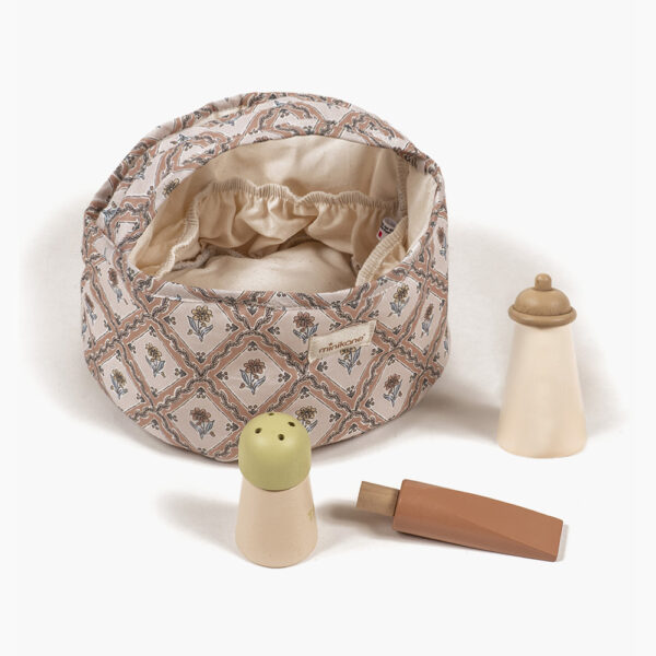 Alma nursery basket and 4 accessories