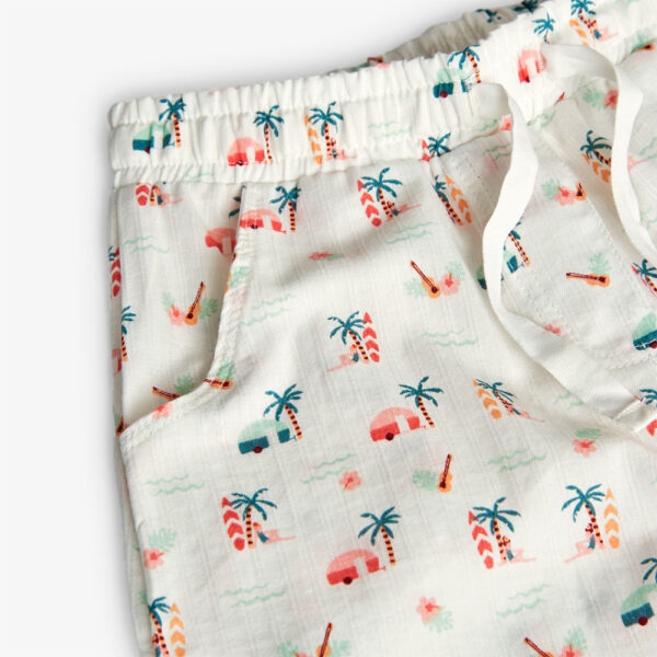 Girls' shorts with palm tree print