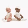 Poupon Yaelle et sa barboteuse Olivia et headband ecru – Image 3