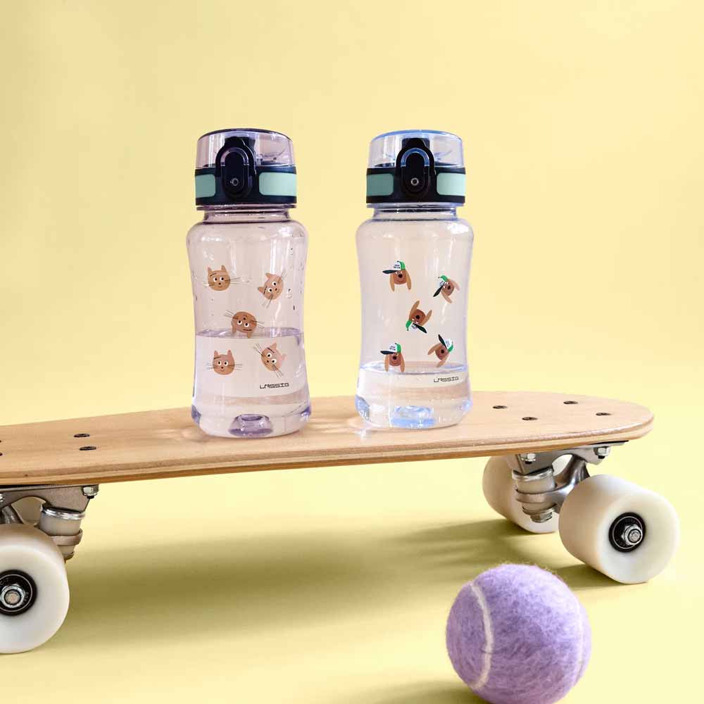 About Friends Unicorn Water Bottle - Image 3