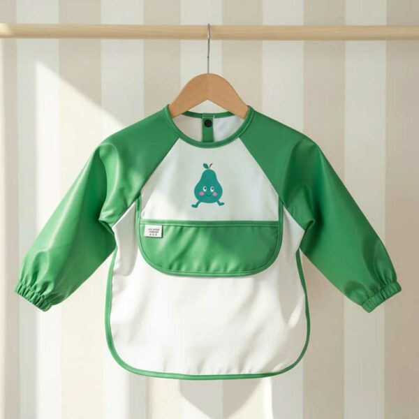 Maé the green apron bib