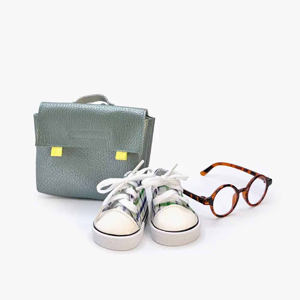 School accessories green school bag
