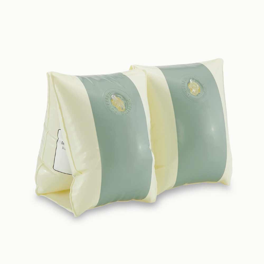 Alex Calile Sleeves