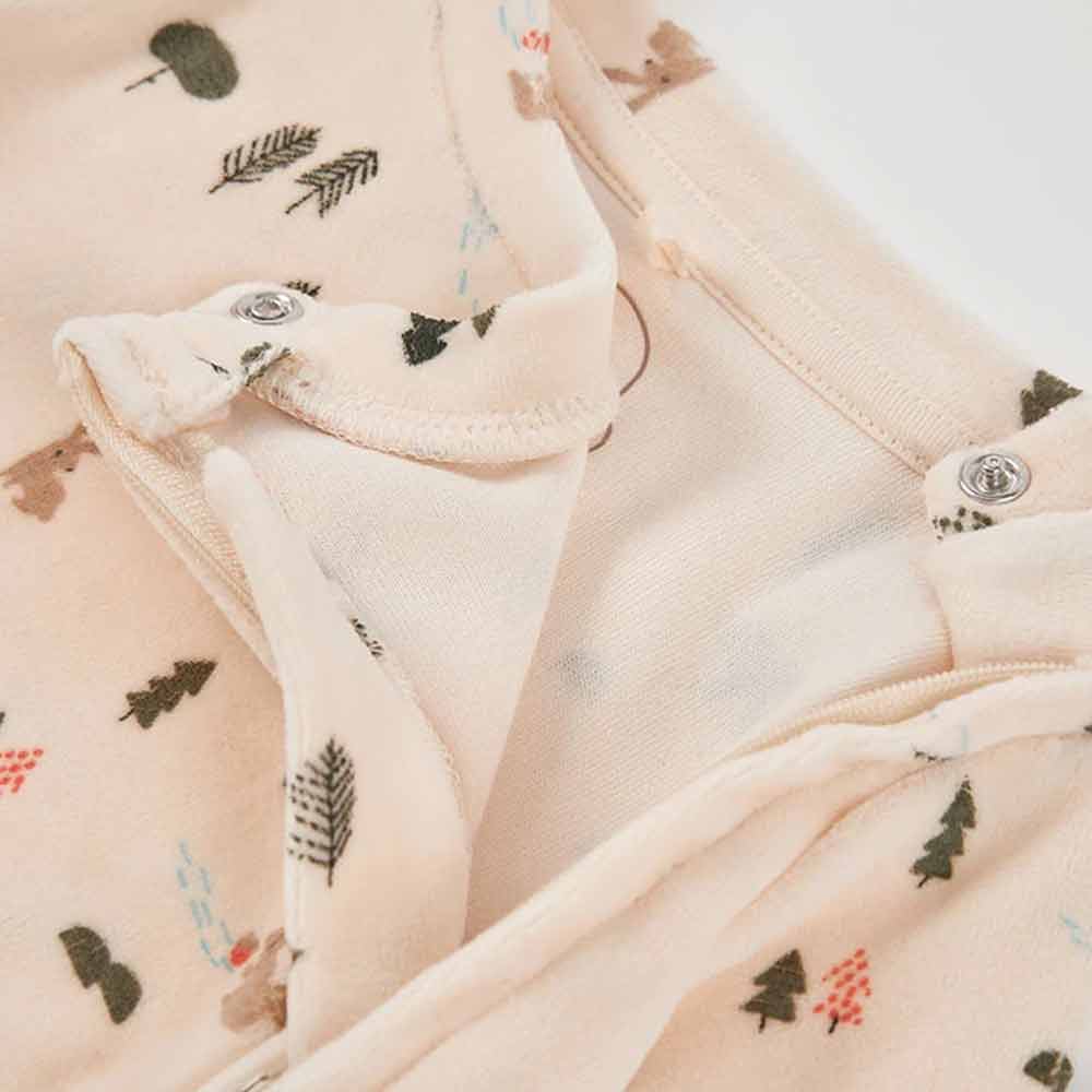 Forest print velvet onesie - Image 5