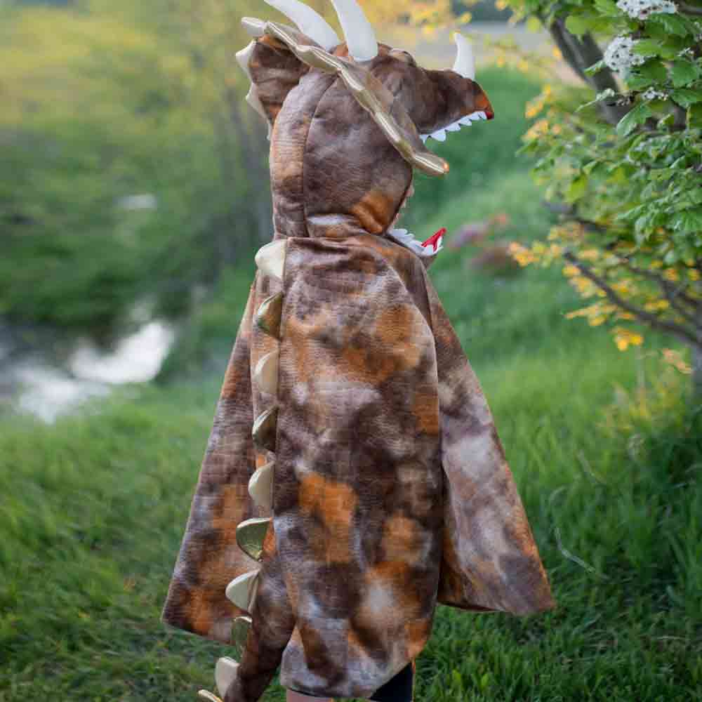 Cape + Claws Grandasaurus Triceratops - Image 6