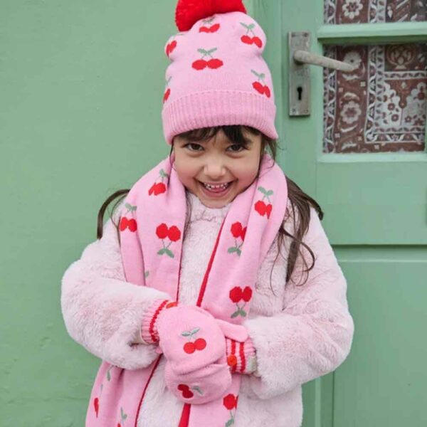 Cheerful Cherry Mittens